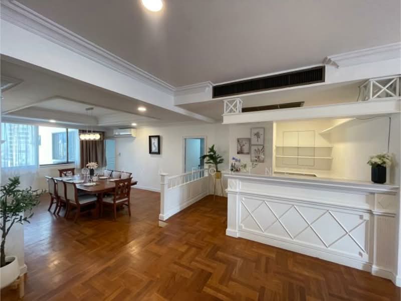 Charan Tower Residences by Aspira, Bangkok, 19 Soi Sukhumvit 43, Khlong Tan Nua, Watthana, Bangkok, 4 Bedrooms, 320 sqm, Apartment For Rent, by Oraya Fortney, 500153537 - DDproperty.com