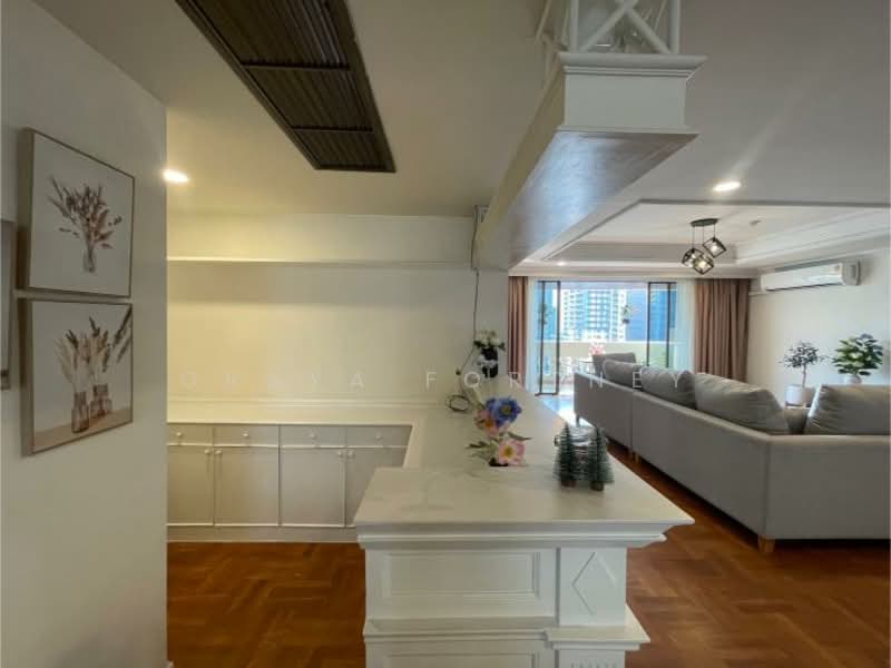 Charan Tower Residences by Aspira, Bangkok, 19 Soi Sukhumvit 43, Khlong Tan Nua, Watthana, Bangkok, 4 Bedrooms, 320 sqm, Apartment For Rent, by Oraya Fortney, 500153537 - DDproperty.com