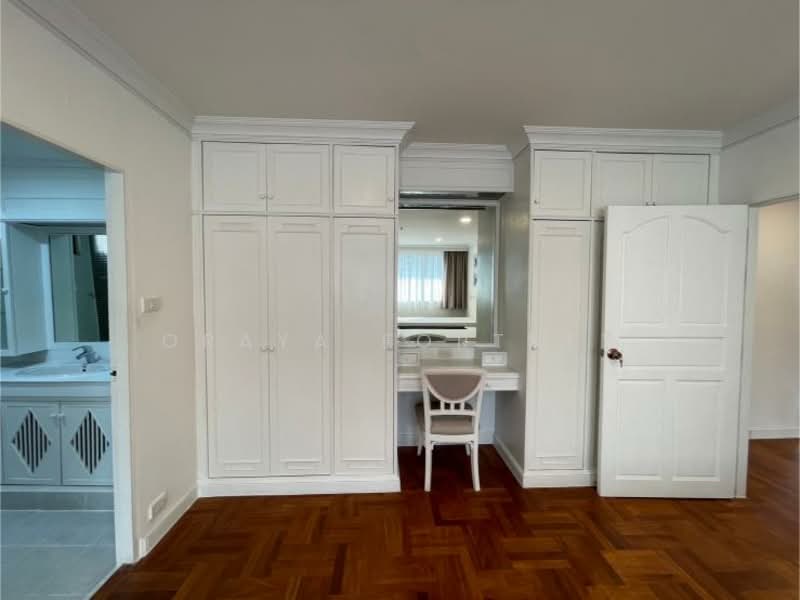 Charan Tower Residences by Aspira, Bangkok, 19 Soi Sukhumvit 43, Khlong Tan Nua, Watthana, Bangkok, 4 Bedrooms, 320 sqm, Apartment For Rent, by Oraya Fortney, 500153537 - DDproperty.com