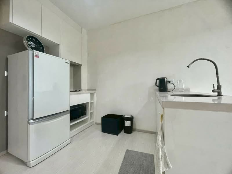 Rhythm Sukhumvit 42, Bangkok, Soi Sukhumvit 42, Sukhumvit Road, Phra Kanong, Khlong Toei, Bangkok, 1 Bedroom, 45 sqm, Condo For Rent, by Anya Atarchanai , 500153568 - DDproperty.com