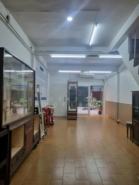 บางจาก, Bangkok, Bang Chak, Phra Khanong, Bangkok, , 120 sqm, Shophouse For Rent, by Correct Property, 500153583 - DDproperty.com