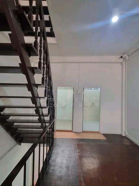บางจาก, Bangkok, Bang Chak, Phra Khanong, Bangkok, , 120 sqm, Shophouse For Rent, by Correct Property, 500153583 - DDproperty.com