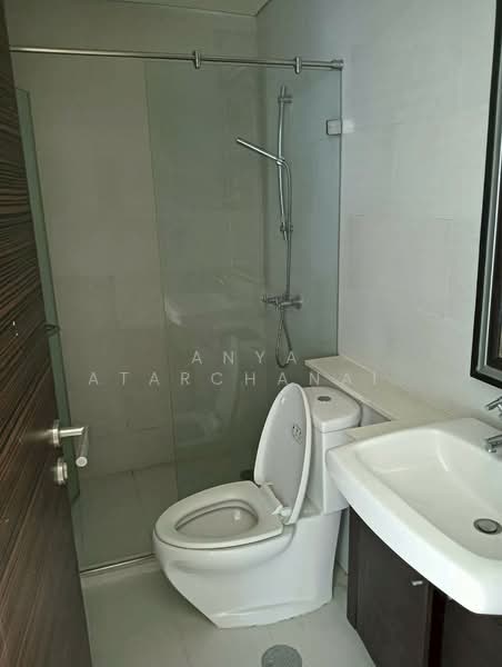 Watermark Chaophraya, Bangkok, Soi Charoennakorn 39-41, Charoennakorn Road, Bang Lam Phu Lang, Khlong San, Bangkok, 3 Bedrooms, 145 sqm, Condo For Rent, by Anya Atarchanai , 500153598 - DDproperty.com