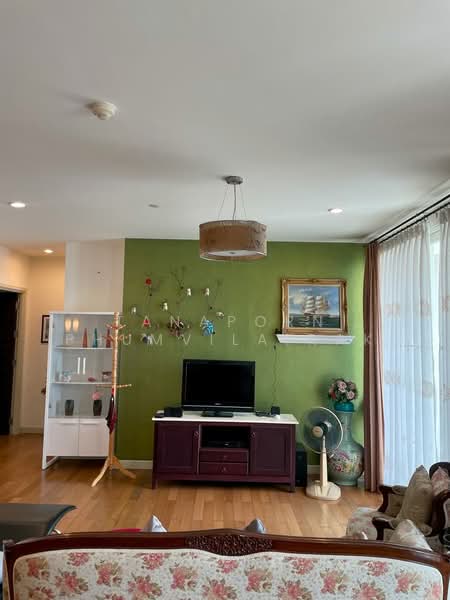 Watermark Chaophraya, Bangkok, Soi Charoennakorn 39-41, Charoennakorn Road, Bang Lam Phu Lang, Khlong San, Bangkok, 3 Bedrooms, 146 sqm, Condo For Rent, by Tanaporn Phumvilairak, 500153614 - DDproperty.com