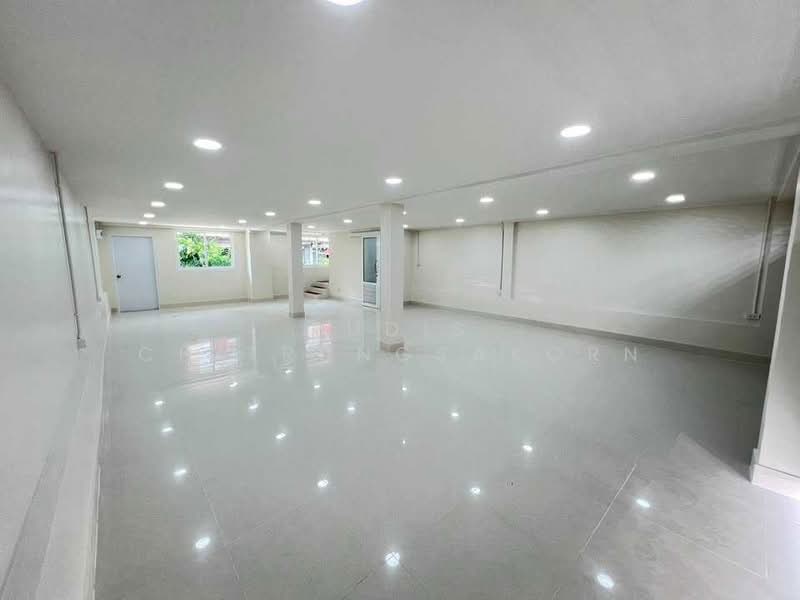Shophouse for Rent – Phran Nok Tad Mhai Road, Bangkok, Bang Khun Sri, Bangkok Noi, Bangkok, , 168 sqm, Shophouse For Rent, by Pudis Chitrungsakorn, 500153619 - DDproperty.com