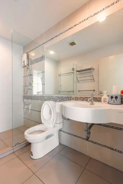 Centric Sathorn-St Louis, Bangkok, Sathorn Nua Road, Yan Nawa, Sathon, Bangkok, 1 Bedroom, 41 sqm, Condo For Sale, by Anya Atarchanai , 500153624 - DDproperty.com