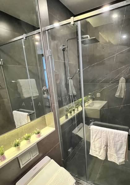 The Esse at Singha Complex, Bangkok, 1788 New Petchaburi Rd, Khlongtoei Nua, Watthana, Bangkok, 1 Bedroom, 36 sqm, Condo For Rent, by Anya Atarchanai , 500153637 - DDproperty.com