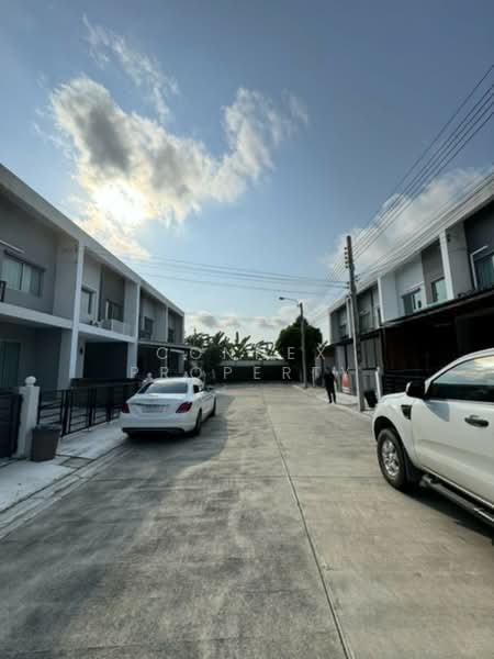Habitown Nest, Bangkok, Bangkok South Outer Ring Road, Tha Kham, Bang Khun Thian, Bangkok, 3 Bedrooms, 105 sqm, Townhouse For Sale, by Connex Property, 500153641 - DDproperty.com
