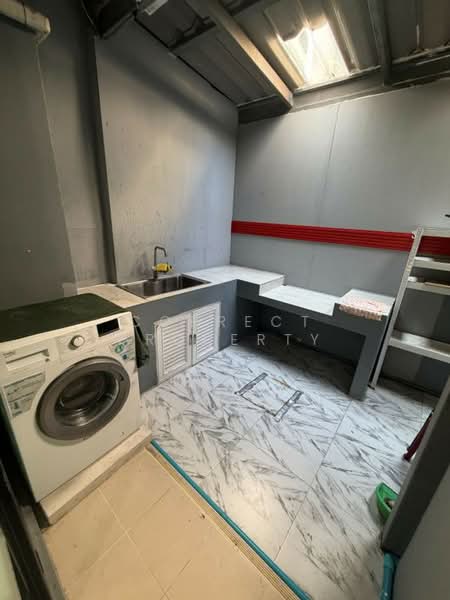 Baan Klang Muang Rattanathibet, Nonthaburi, Soi Liang Mueang Nonthaburi 10, Bang Kra So, Muang Nonthaburi, Nonthaburi, 3 Bedrooms, 144 sqm, Townhouse For Rent, by Correct Property, 500153647 - DDproperty.com