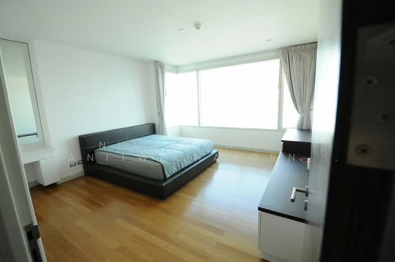 Watermark Chaophraya, Bangkok, Soi Charoennakorn 39-41, Charoennakorn Road, Bang Lam Phu Lang, Khlong San, Bangkok, 3 Bedrooms, 145 sqm, Condo For Sale, by Nitchakarn Wanitwichakornkit , 500153697 - DDproperty.com