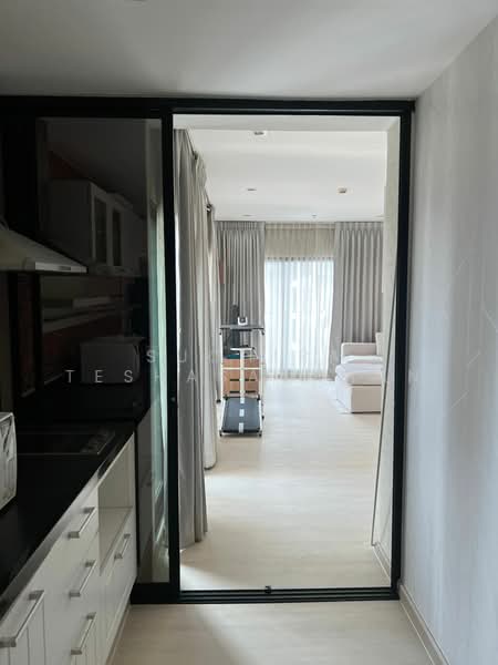 Noble Remix, Bangkok, 772 Soi Sukhumvit 36, Sukhumvit Road, Khong Tan, Khlong Toei, Bangkok, 1 Bedroom, 63 sqm, Condo For Rent, by Suchira Teshasamphan, 500153706 - DDproperty.com