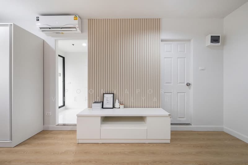 Lumpini Place Pinklao, Bangkok, 28 Borommaratchachonnani Road, Bang Bamru, Bang Phlat, Bangkok, Studio, 30 sqm, Condo For Sale, by Poonyaporn Veerabulyarit, 500153717 - DDproperty.com