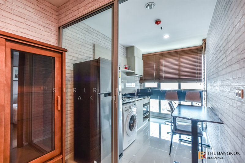 Rhythm Sathorn-Narathiwas, Bangkok, 651 Naradhiwas Rajanagarindra Road, Thung Maha Mek, Sathon, Bangkok, 1 Bedroom, 38 sqm, Condo For Sale, by Sirirut Havee Akehurst, 500153732 - DDproperty.com