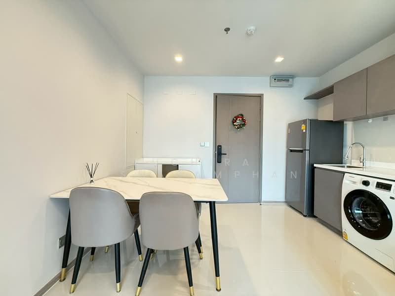 Life Asoke Hype, Bangkok, 339 Chaturathit Rd, Makkasan, Ratchathewi, Bangkok, 2 Bedrooms, 60 sqm, Condo For Rent, by Suchira Teshasamphan, 500153741 - DDproperty.com