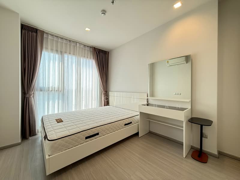 Life Asoke Hype, Bangkok, 339 Chaturathit Rd, Makkasan, Ratchathewi, Bangkok, 2 Bedrooms, 60 sqm, Condo For Rent, by Suchira Teshasamphan, 500153741 - DDproperty.com