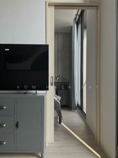 Noble State 39, Bangkok, 35 Soi Sukhumvit 39, Khlong Tan Nua, Watthana, Bangkok, 1 Bedroom, 30 sqm, Condo For Rent, by Aom Hatairat, 500153746 - DDproperty.com
