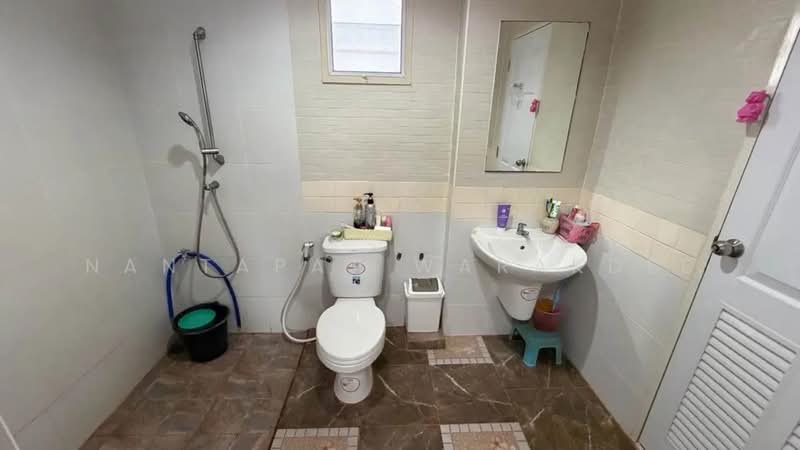 For Sale - พร้อมพัฒน์2, Bangkok