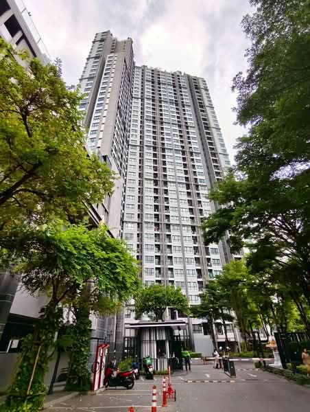 The Base Park West Sukhumvit 77, Bangkok, 11 Soi Sukhumvit 77 Sukhumvit Road, Phra Kanong Nua, Watthana, Bangkok, 1 Bedroom, 30 sqm, Condo For Sale, by ศิรินทร์ธร โรจนบวร, 500153757 - DDproperty.com