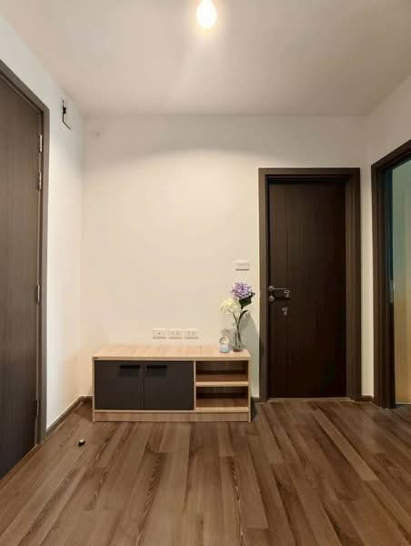 The Base Park West Sukhumvit 77, Bangkok, 11 Soi Sukhumvit 77 Sukhumvit Road, Phra Kanong Nua, Watthana, Bangkok, 1 Bedroom, 30 sqm, Condo For Sale, by ศิรินทร์ธร โรจนบวร, 500153757 - DDproperty.com