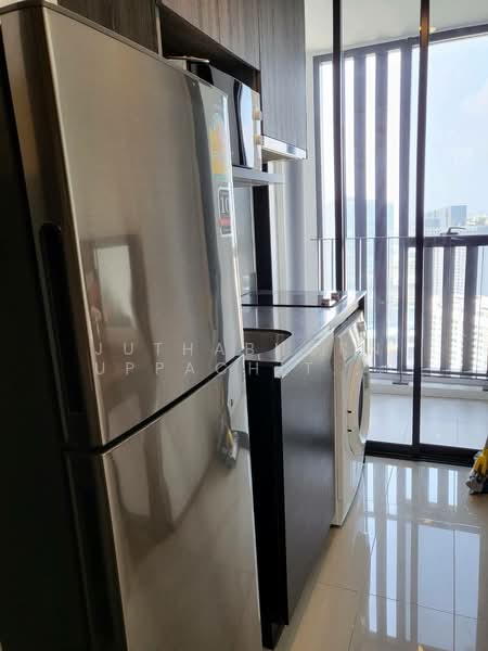 ASHTON Chula-Silom, Bangkok, Rama 4 Road, Si Phraya, Bang Rak, Bangkok, 1 Bedroom, 25 sqm, Condo For Rent, by Juthabhorn Uppachit (Amy), 500153773 - DDproperty.com