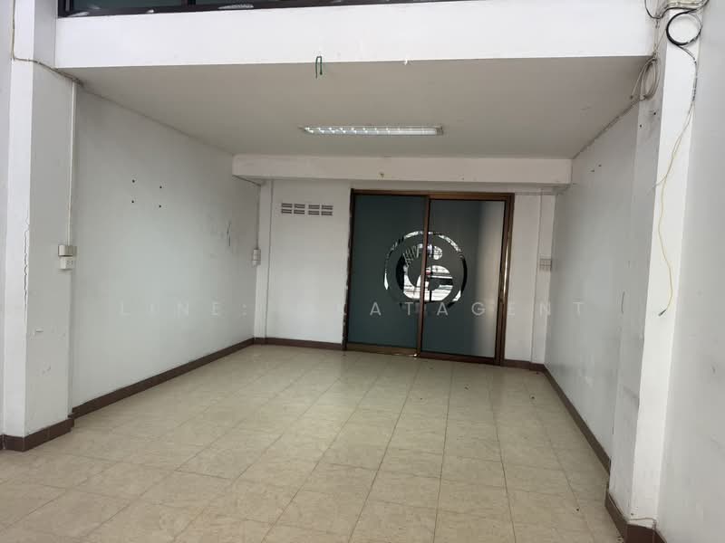 ตึกแถว วัชรพล, กรุงเทพ, วัชรพล, คลองถนน, สายไหม, กรุงเทพ, 250 ตร.ม., ตึกแถว-อาคารพาณิชย์ ขาย, โดย Line: mooprasit, 500153781 - DDproperty.com