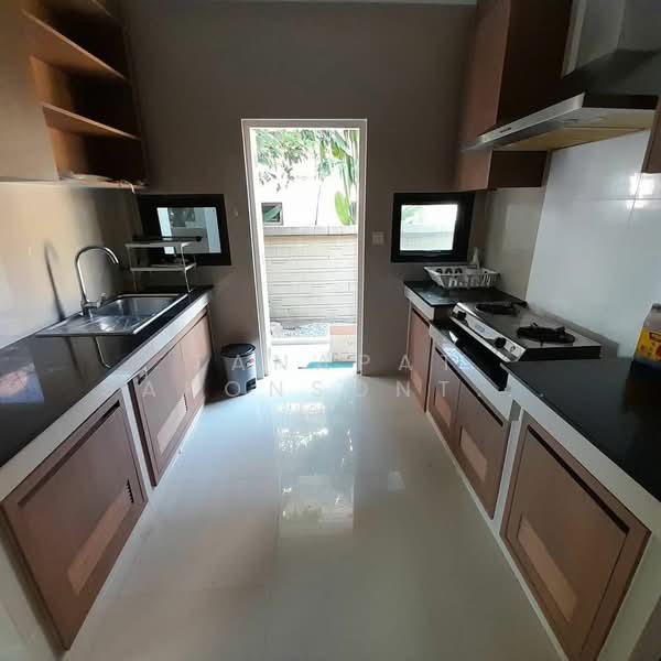 Setthasiri Onnut-Srinakarin, Bangkok, Chaloem Phrakiat Ratchakan Thi 9 Road, Prawet, Prawet, Bangkok, 4 Bedrooms, 322 sqm, Single Detached House For Rent, by Tanapat Sakonsontised, 500153798 - DDproperty.com