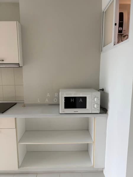 Life @ Sathorn 10, Bangkok, 48 Soi Sathorn 10, Sathorn Road, Silom, Bang Rak, Bangkok, 1 Bedroom, 41 sqm, Condo For Rent, by Araya Laokham, 500153801 - DDproperty.com