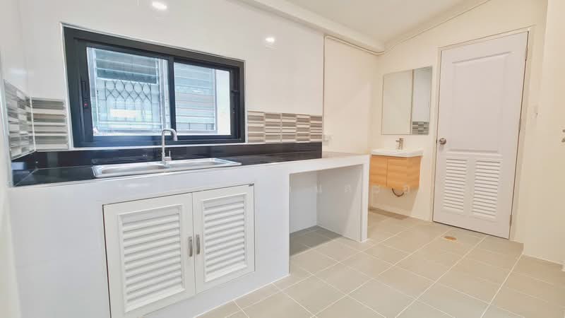 Baan Somchai Pattana, Nonthaburi, Soi Somchai Phatthana Village, Bang Kruai, Bang Kruai, Nonthaburi, 2 Bedrooms, 150 sqm, Single Detached House For Sale, by นภาพร สอนสะอาด, 500153803 - DDproperty.com