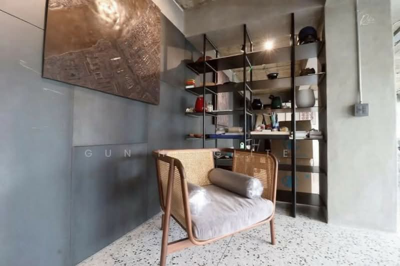 Diamond Tower, Bangkok, Silom, Silom, Bang Rak, Bangkok, 2 Bedrooms, 256 sqm, Condo For Sale, by Gun Henglite , 500153844 - DDproperty.com