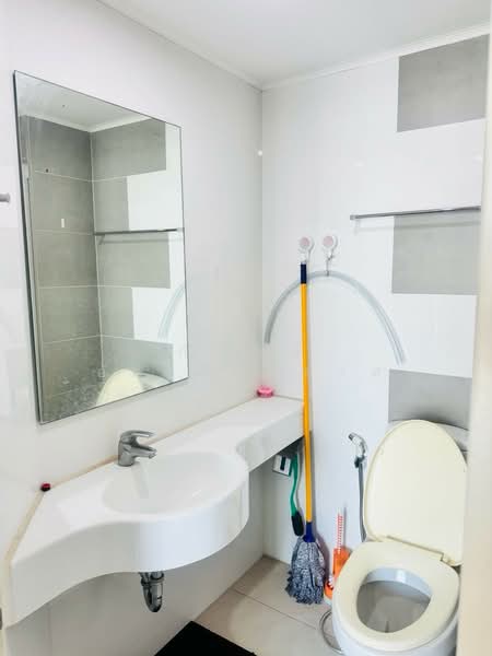 Lumpini Place Rama 4-Kluaynamthai : ลุมพินี เพลส พระราม 4-กล้วยน้ำไท, กรุงเทพ, 4004 ถนนพระรามที่ 4, พระโขนง, คลองเตย, กรุงเทพ, 28 ตร.ม., คอนโด ให้เช่า, โดย กำพนธ์ อัศวศิริวิลาศ, 500153847 - DDproperty.com