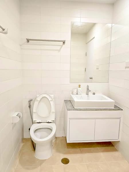 The IRIS Rama 9-Srinakarin, Bangkok, Srinakarin Road, Suan Luang, Suan Luang, Bangkok, 1 Bedroom, 32 sqm, Condo For Sale, by Thanachot Khantigamongun, 500153856 - DDproperty.com