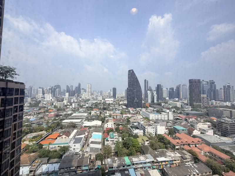 Oka Haus Sukhumvit 36, Bangkok, 3399 Rama 4 Road, Khong Tan, Khlong Toei, Bangkok, 1 Bedroom, 35 sqm, Condo For Rent, by Suparat, 500153874 - DDproperty.com