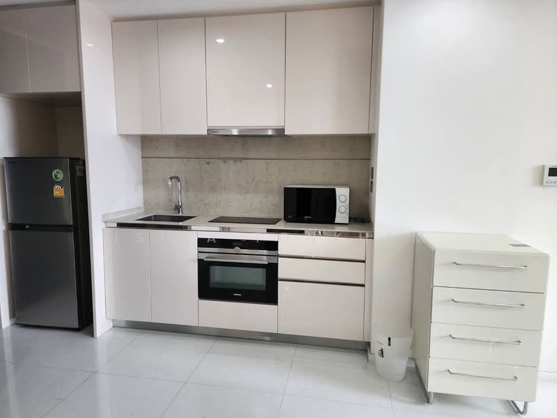 The Bangkok Sathorn, Bangkok, 111 South Sathorn Road, Yan Nawa, Sathon, Bangkok, 1 Bedroom, 64 sqm, Condo For Rent, by Isika Tonkham, 500153939 - DDproperty.com