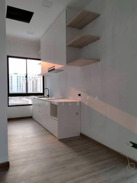 Patio Ratchayothin, Bangkok, Phahonyothin 32, Chan Kasem, Chatuchak, Bangkok, 6 Bedrooms, 267 sqm, Townhouse For Rent, by Ratchapa Bailey, 500153940 - DDproperty.com