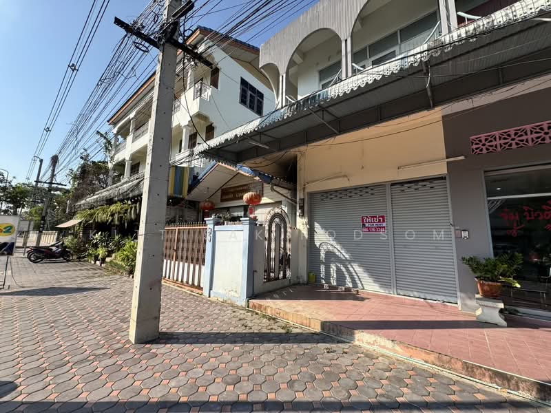 ให้เช่าอาคารพาณิชย์ จังหวัด เพรชบุรี, เพชรบุรี, คลองกระแชง, เมืองเพชรบุรี, เพชรบุรี, 128 ตร.ม., ตึกแถว-อาคารพาณิชย์ ให้เช่า, โดย kittisak rodsom, 500153981 - DDproperty.com