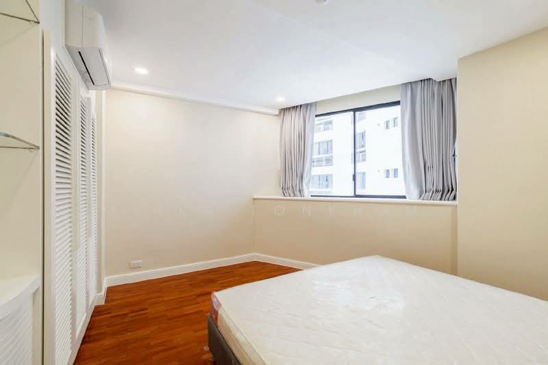 President Park Sukhumvit 24, Bangkok, 99 Sukhumvit 24 Alley, Khlongtoei Nua, Watthana, Bangkok, 3 Bedrooms, 223 sqm, Condo For Rent, by Isika Tonkham, 500154001 - DDproperty.com