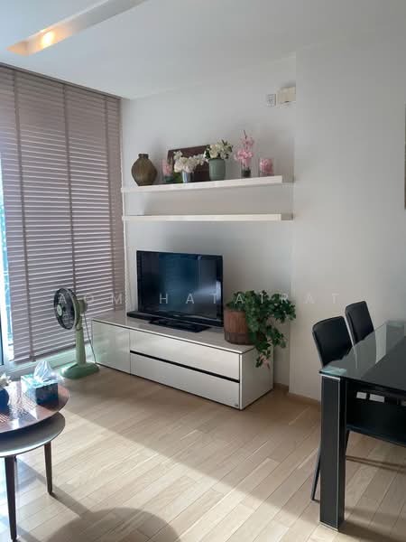 Siri At Sukhumvit, Bangkok, 902 Sukhumvit Road, Phra Kanong, Khlong Toei, Bangkok, 1 Bedroom, 51 sqm, Condo For Rent, by Aom Hatairat, 500154005 - DDproperty.com
