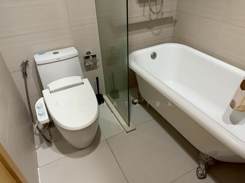Siri At Sukhumvit, Bangkok, 902 Sukhumvit Road, Phra Kanong, Khlong Toei, Bangkok, 1 Bedroom, 54 sqm, Condo For Rent, by Aom Hatairat, 500154022 - DDproperty.com