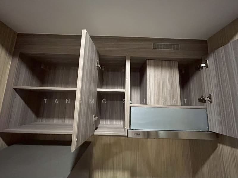 KnightsBridge Phaholyothin Interchange, Bangkok, Phahonyothin Road, Anusaowari, Bang Khen, Bangkok, 2 Bedrooms, 38 sqm, Condo For Sale, by Tangmo Sijirat, 500154030 - DDproperty.com