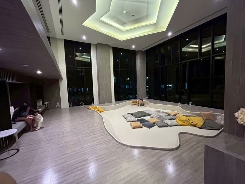 KnightsBridge Phaholyothin Interchange, Bangkok, Phahonyothin Road, Anusaowari, Bang Khen, Bangkok, 2 Bedrooms, 38 sqm, Condo For Sale, by Tangmo Sijirat, 500154030 - DDproperty.com