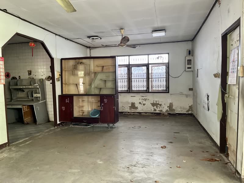 ขายที่ดินพร้อมบ้านชั้นเดียว 68วา. ซอยเอกชัย41 กำนันแม้น ตรงข้ามศาลแพ่งธนบุรี, กรุงเทพ, เอกชัย, บางขุนเทียน, จอมทอง, กรุงเทพ, 100 ตร.ม., บ้านเดี่ยว ขาย, โดย ฝากขายบ้าน ฝากขายบ้านมือสอง ฝากขายอสัง Realty HuB, 500154033 - DDproperty.com