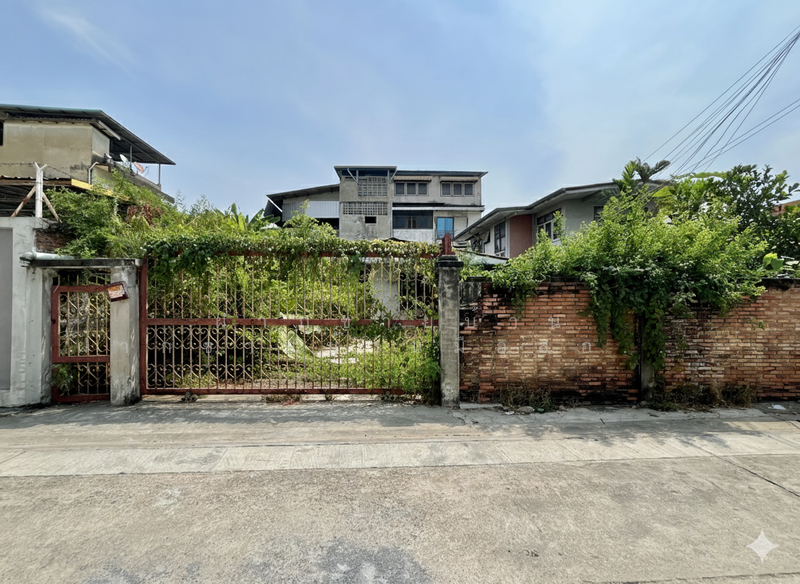 ขายที่ดินพร้อมบ้านชั้นเดียว 68วา. ซอยเอกชัย41 กำนันแม้น ตรงข้ามศาลแพ่งธนบุรี, กรุงเทพ, เอกชัย, บางขุนเทียน, จอมทอง, กรุงเทพ, 100 ตร.ม., บ้านเดี่ยว ขาย, โดย ฝากขายบ้าน ฝากขายบ้านมือสอง ฝากขายอสัง Realty HuB, 500154033 - DDproperty.com