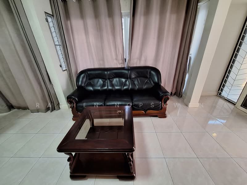 Sammakon Ramkhamhaeng, Bangkok, Ramkhamhaeng Road, Saphan Sung, Saphan Sung, Bangkok, 3 Bedrooms, 160 sqm, Single Detached House For Rent, by Rachen Nopsuwan, 500154044 - DDproperty.com