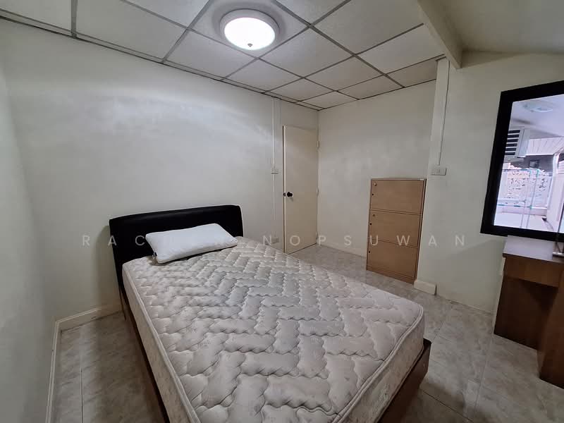 Sammakon Ramkhamhaeng, Bangkok, Ramkhamhaeng Road, Saphan Sung, Saphan Sung, Bangkok, 3 Bedrooms, 160 sqm, Single Detached House For Rent, by Rachen Nopsuwan, 500154044 - DDproperty.com