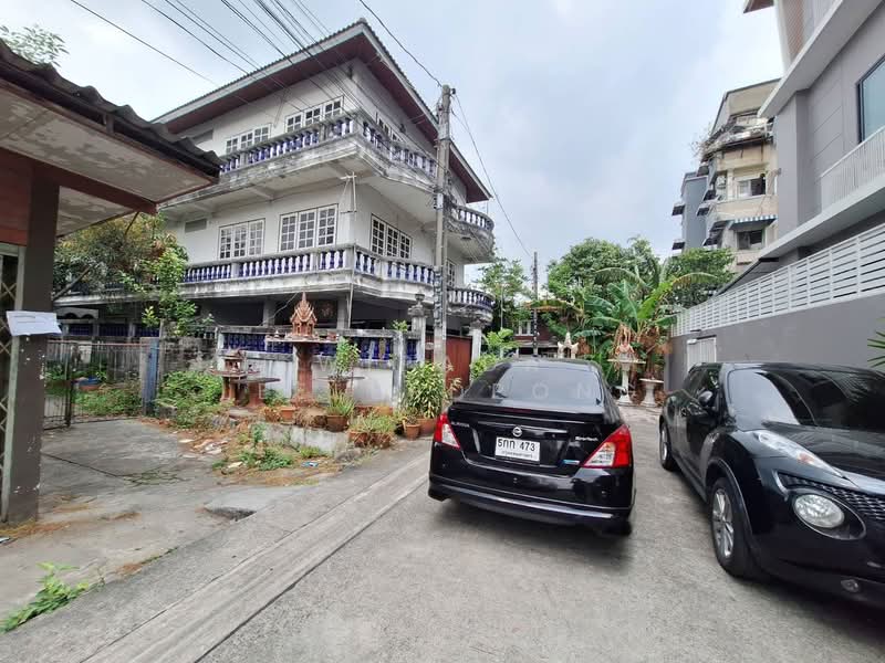 Land Sukhumvit 93 BTS Bangchak 114 sq wah 7.5 MB, Bangkok, ซอยพึ่งมี 21, Suan Luang, Suan Luang, Bangkok, , 456 sqm, Land For Sale, by Wipada Leelerdpong, 500154067 - DDproperty.com