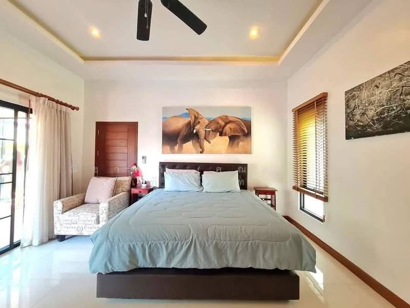 Beach front pool Villa for sale Bangsary, Chon Buri (Pattaya), ถนนบางเสร่บิช, Bang Sa-re, Sattahip, Chon Buri (Pattaya), 3 Bedrooms, 548 sqm, Villa For Sale, by Nichapa Phiachan, 500154087 - DDproperty.com
