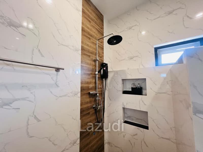 4 Bed 6 Bath Villa For Sale, Prachuap Khiri Khan, Thap Tai, Hua Hin, Prachuap Khiri Khan, 4 Bedrooms, 324 sqm, Villa For Sale, by Saifon Phuphanna, 500154091 - DDproperty.com