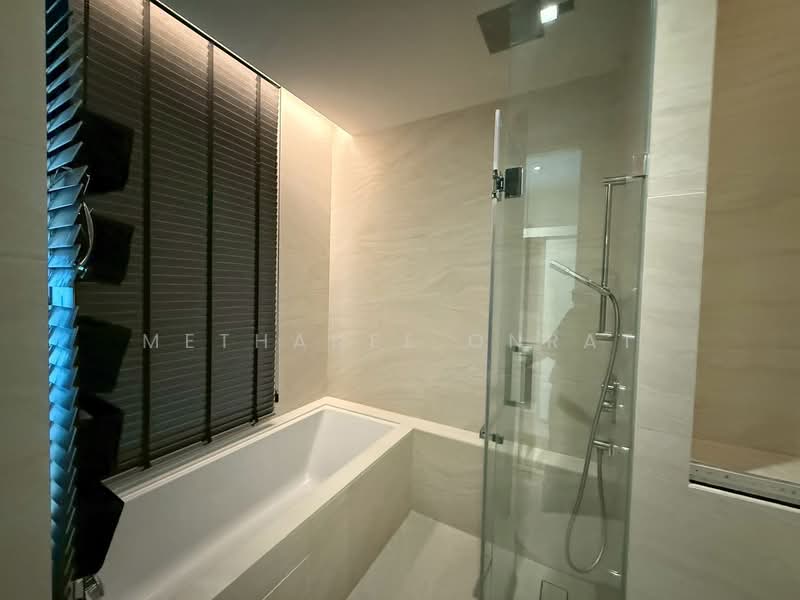 The Strand Thonglor, Bangkok, 36 Soi Sukhumvit 55, Khlong Tan Nua, Watthana, Bangkok, 1 Bedroom, 53 sqm, Condo For Rent, by Methanee Onrat, 500154098 - DDproperty.com