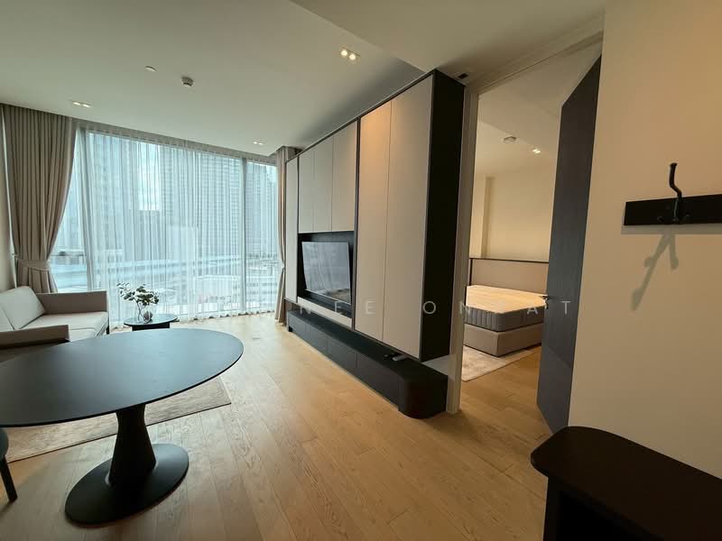 The Strand Thonglor, Bangkok, 36 Soi Sukhumvit 55, Khlong Tan Nua, Watthana, Bangkok, 1 Bedroom, 53 sqm, Condo For Rent, by Methanee Onrat, 500154098 - DDproperty.com