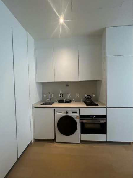 The Strand Thonglor, Bangkok, 36 Soi Sukhumvit 55, Khlong Tan Nua, Watthana, Bangkok, 1 Bedroom, 55 sqm, Condo For Rent, by Methanee Onrat, 500154098 - DDproperty.com